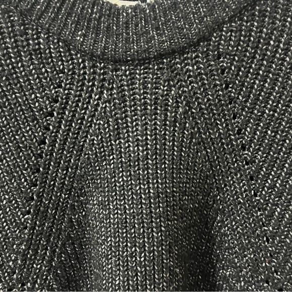 Maurice’s heavy weight knit crew neck sweater. Size Xl. - Picture 6 of 6